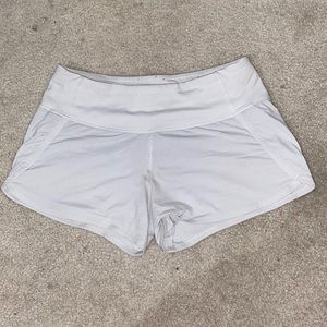 4 IN LULULEMON SPEED UPS